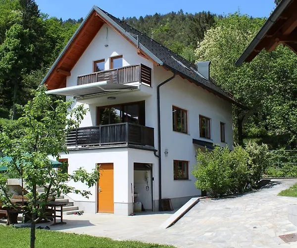 Katarina * Hrastenica